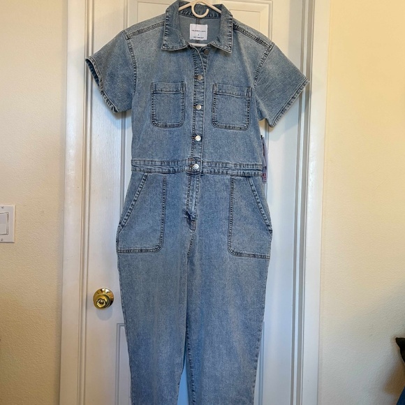 CELEBRITY PINK Stretch Cotton Denim Jumpsuit - Size L, NWT. - Picture 1 of 5